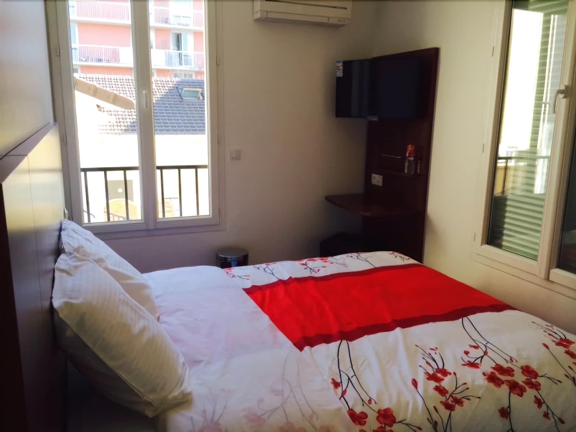 סן-קלוד Hotel Rythme מראה חיצוני תמונה